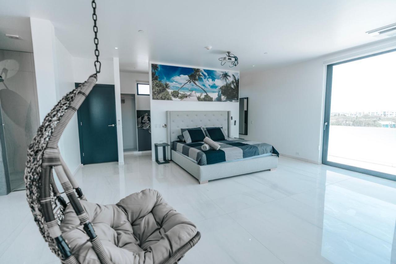 Gray Door Apartments - Adults Only Palm Beach Exteriér fotografie