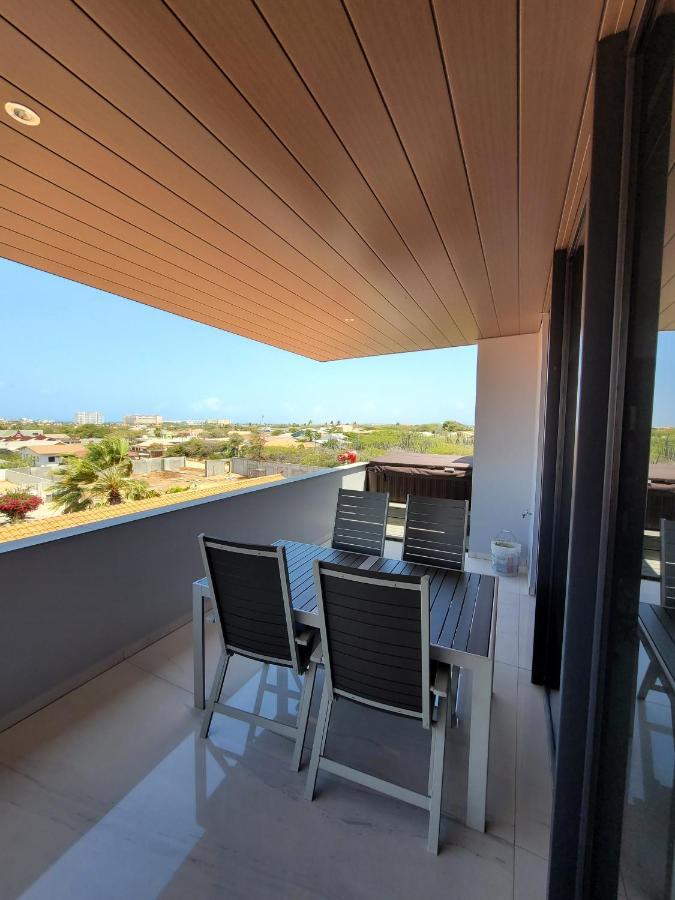 Gray Door Apartments - Adults Only Palm Beach Exteriér fotografie